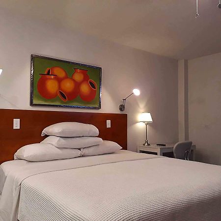 Hotel Casa Royale Bluefields ภายนอก รูปภาพ